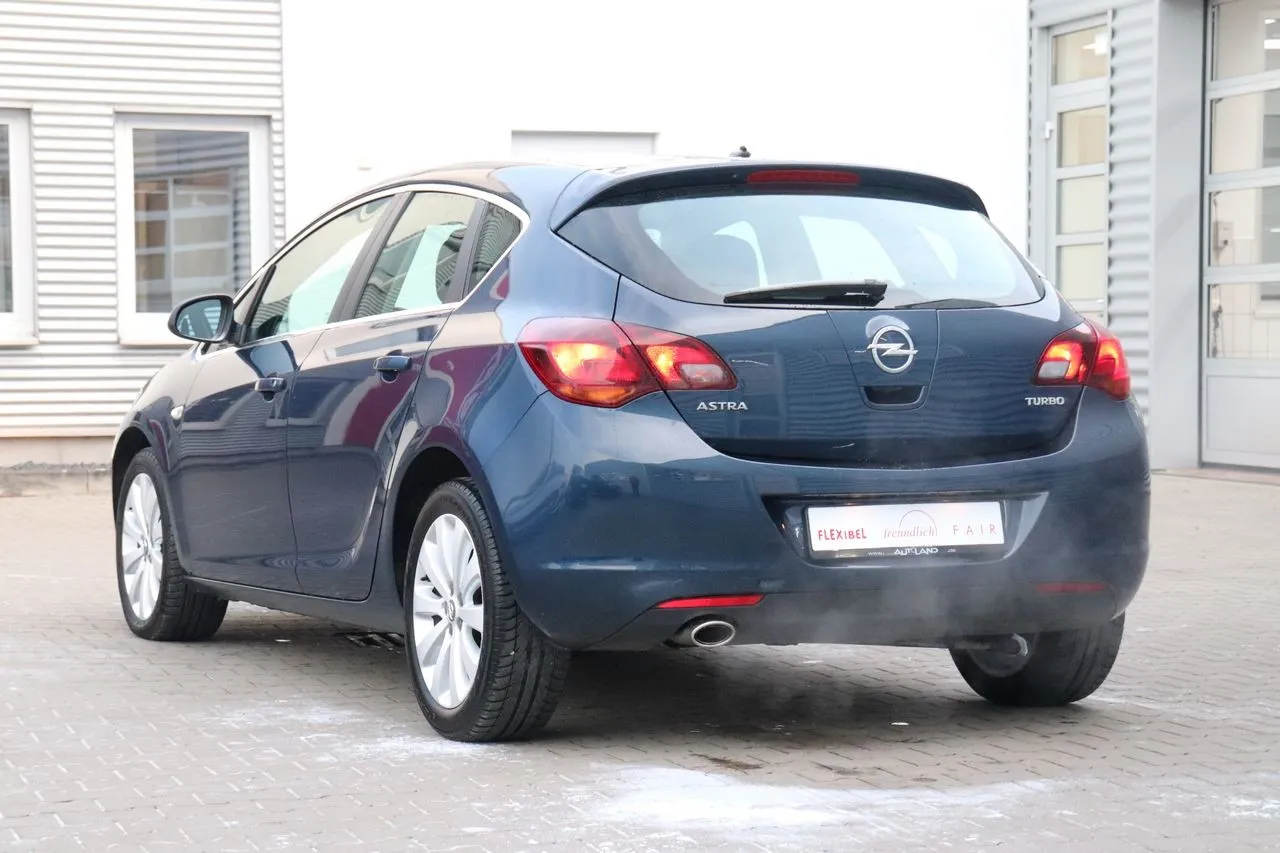 Opel Astra J 1.4 T Tempomat Bluetooth...  Image 2