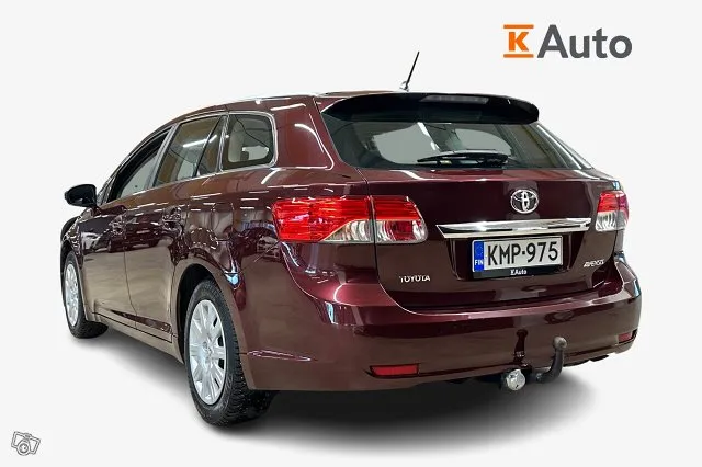 Toyota Avensis 1,6 Valvematic Life Edition Wagon * Vetokoukk Image 2