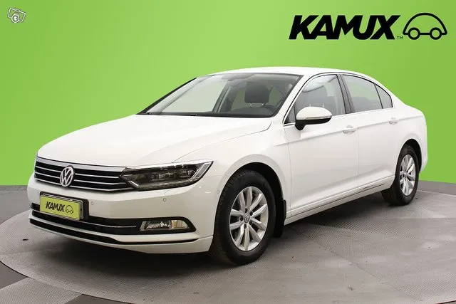 Volkswagen Passat Sedan Comfortline 1,6 TDI / Webasto / Navi / Adapt. Vakkari / ErgoComfort istuimet / Image 6