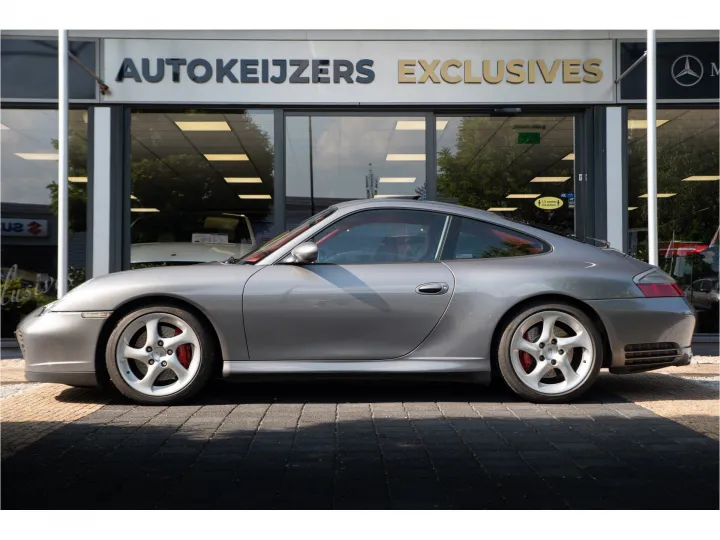 Porsche 911 3.6 Coupé Carrera 4S  Image 3